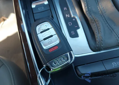 2011 Audi Q5 Premium Plus z USA, uszkodzony, nr VIN WA1LFAFP5BA034903